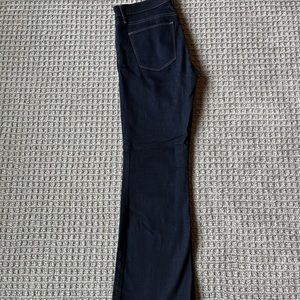 Women’s Gap jeans. Size 28S. Perfect Boot cut